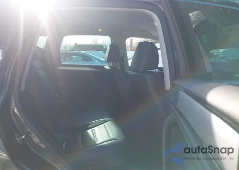 2013 Volkswagen Touareg Vr6 Sport z USA, uszkodzony, nr VIN WVGEF9BP1DD012512